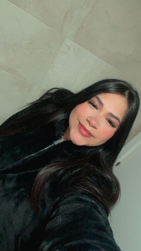 632956585: Chica busca chico en Valencia