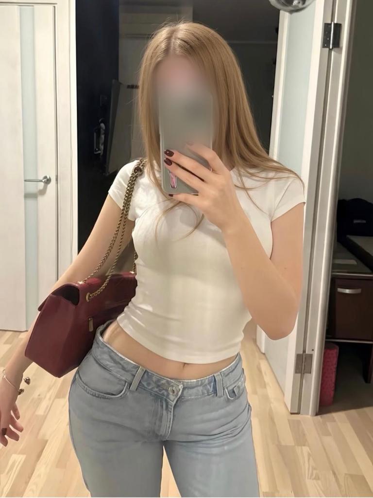 643536893: Chica busca chico en Cantabria