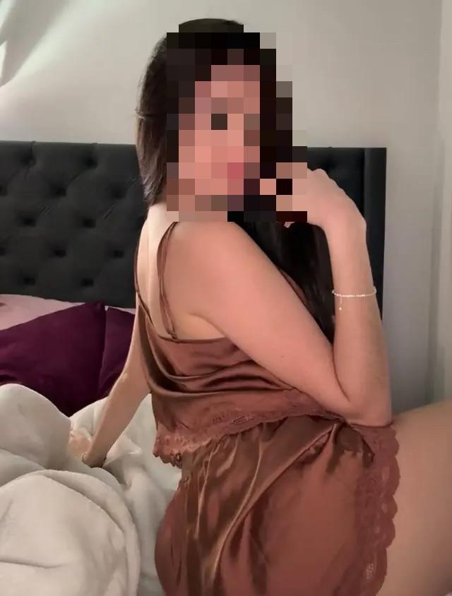 Chica busca chico en Lérida: 