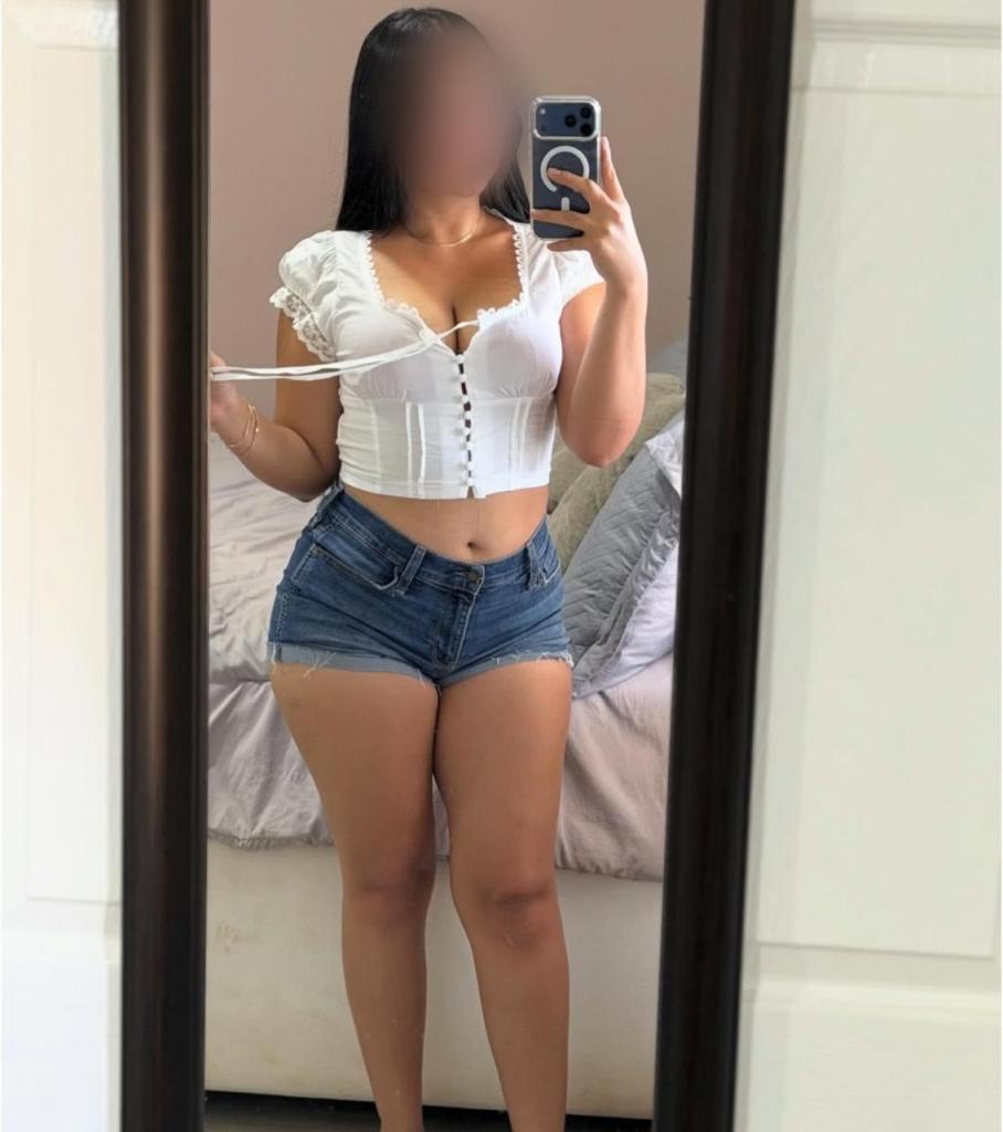 Chica busca chico en Cádiz: 