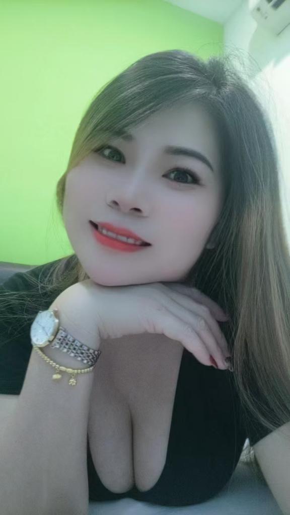 Chica busca chico en Granada: 
