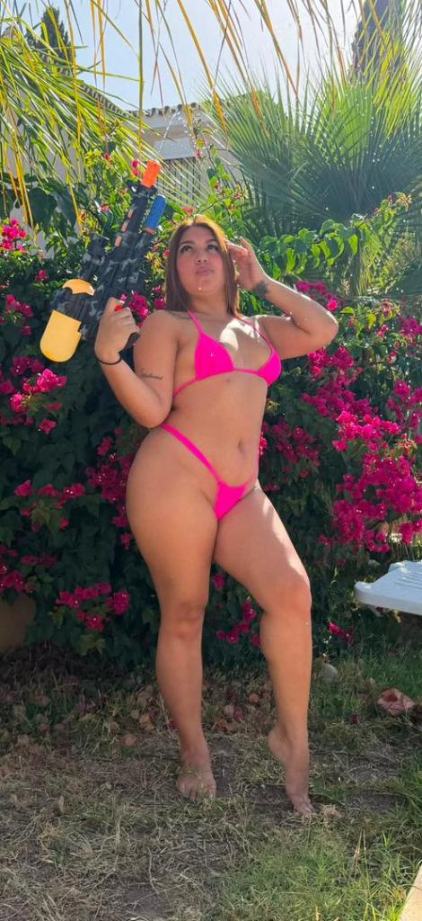 Chica busca chico en Málaga: Chica busca chico