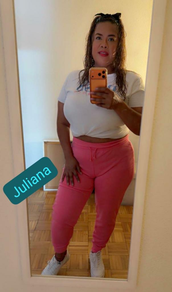 657998778: Chica busca chico en La Coruña