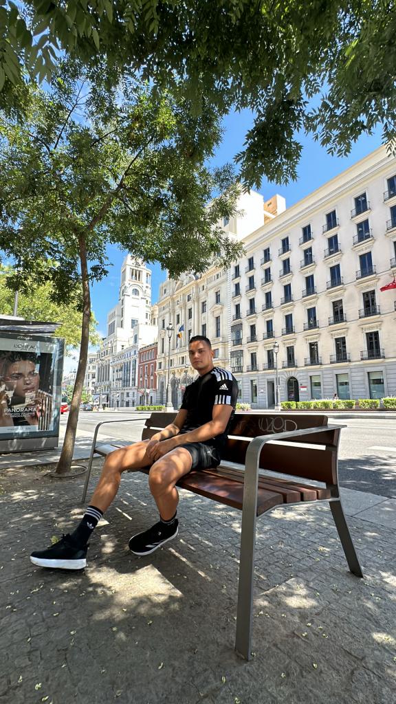 663730912: Chico busca chica en Castellón