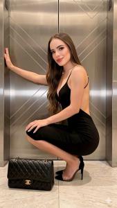613903442: Chica busca chico en Madrid