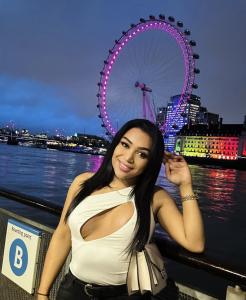 647089278: Transexual en Sevilla