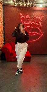 662649770: Chica busca chico en Málaga