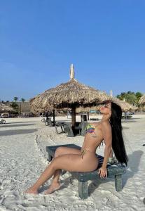 666332877: Chica busca chico en Cádiz