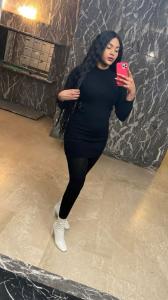 661467542: Chica busca chico en La Coruña