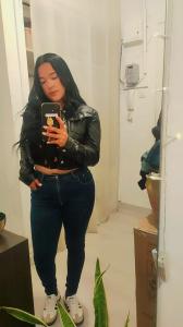 745099302: Chica busca chico en Asturias
