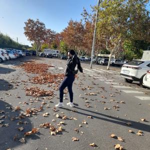 633922997: Chica busca chico en Barcelona