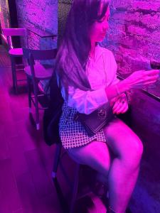 633922997: Chica busca chico en Barcelona
