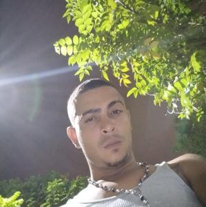 642911354: Chico busca chica en Las Palmas