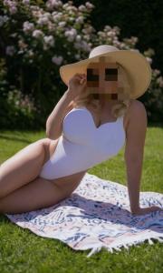 652039555: Chica busca chico en Madrid