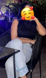 631846040: Chica busca chico en Barcelona
