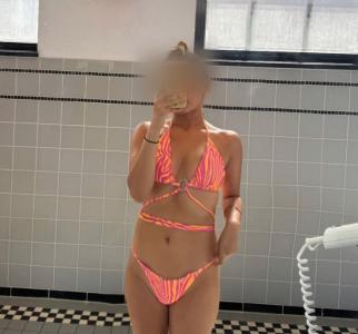 672030139: Chica busca chico en Cádiz