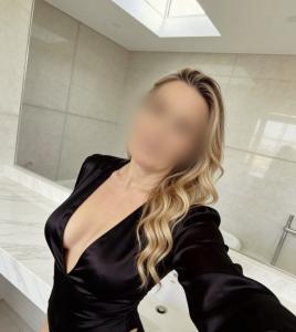 613458359: Chica busca chico en Alicante