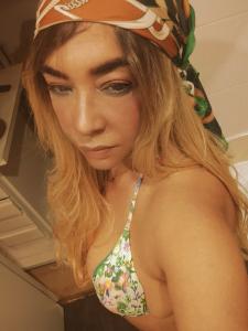 692727390: Chica busca chico en Barcelona