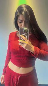 672279107: Chica busca chico en Pontevedra