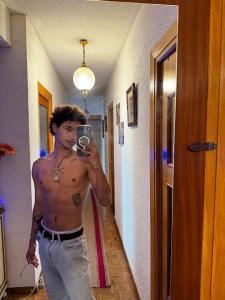 621019154: Chica busca chico en Salamanca
