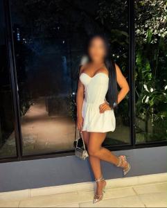 634915933: Chica busca chico en Pontevedra