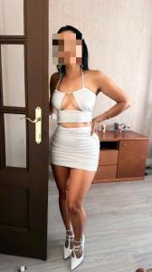 643033849: Chica busca chico en Murcia