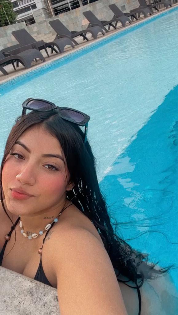 631604821: Chica busca chico en Las Palmas
