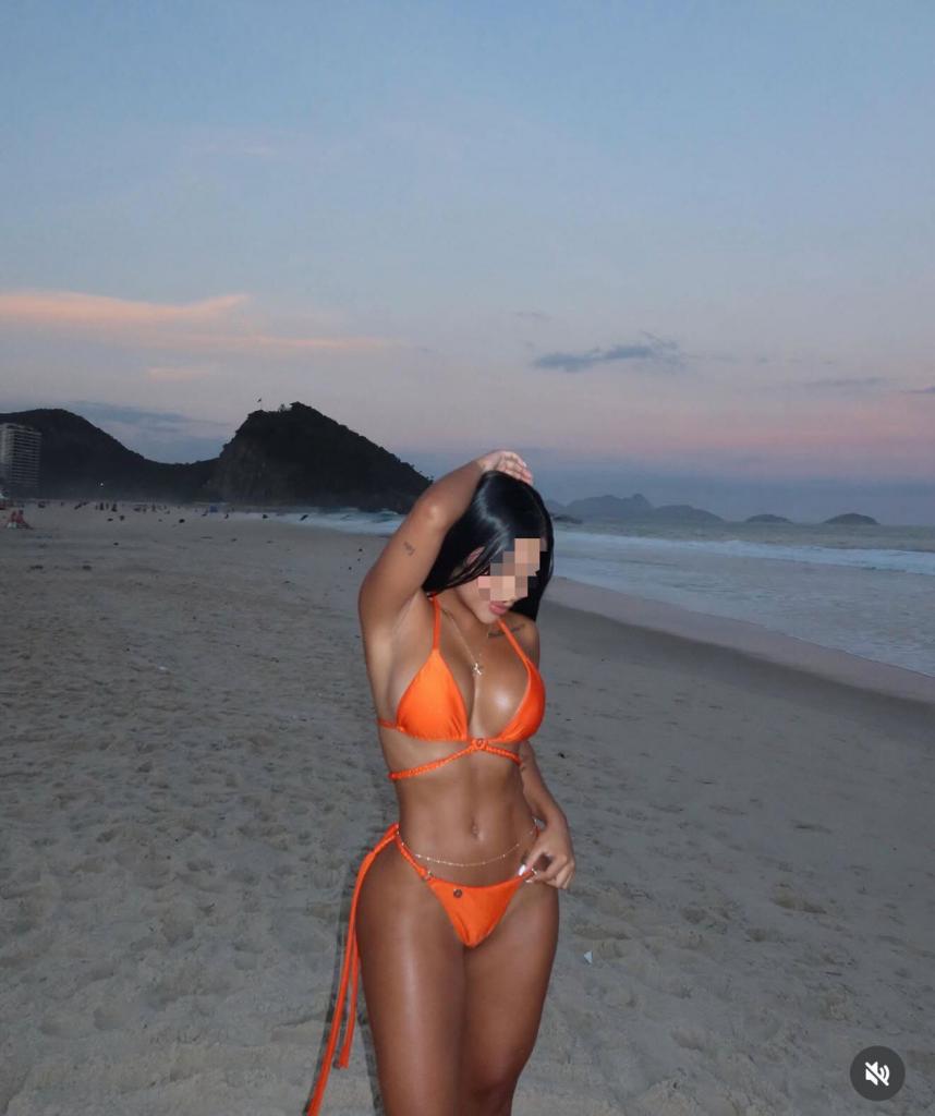 Chica busca chico en Tenerife: Chica busca chico