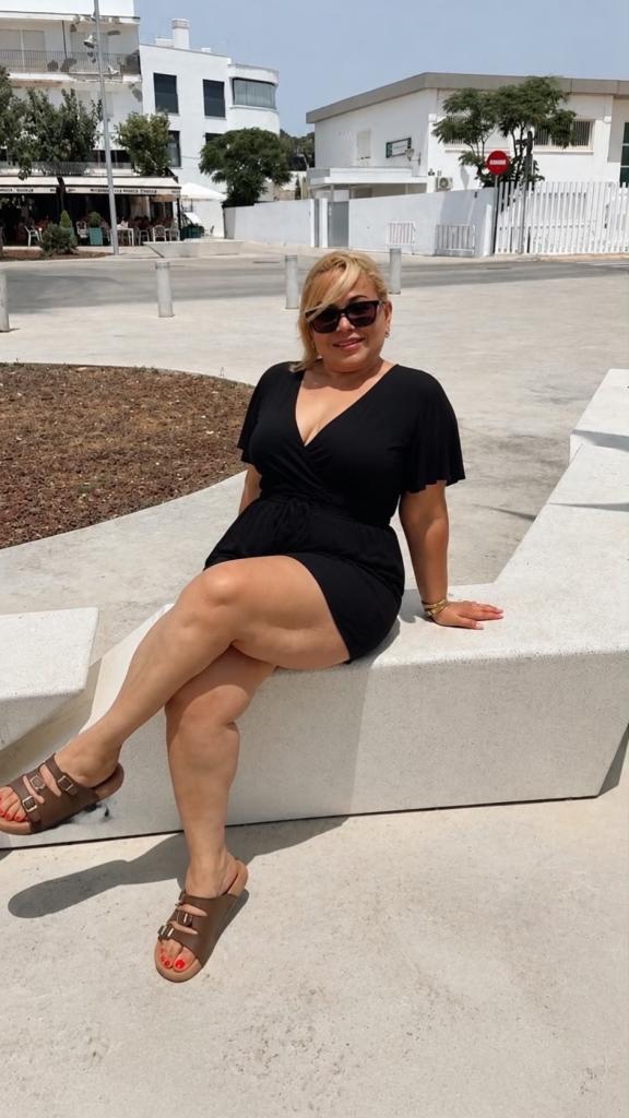 643234169: Chica busca chico en Cádiz