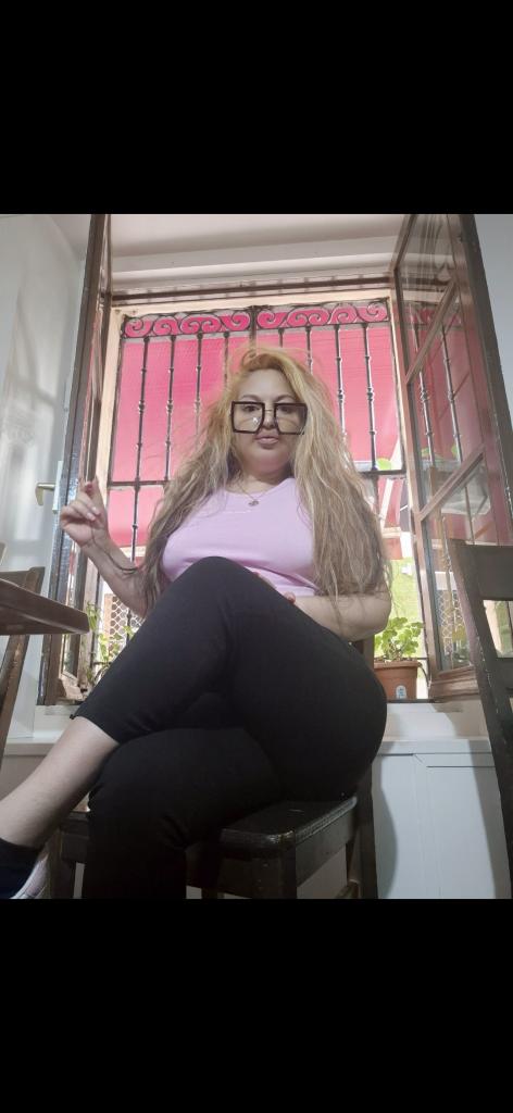 663984678: Chica busca chico en Ávila