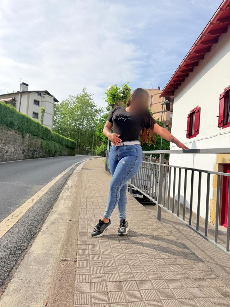 742047909: Chica busca chico en Tarragona