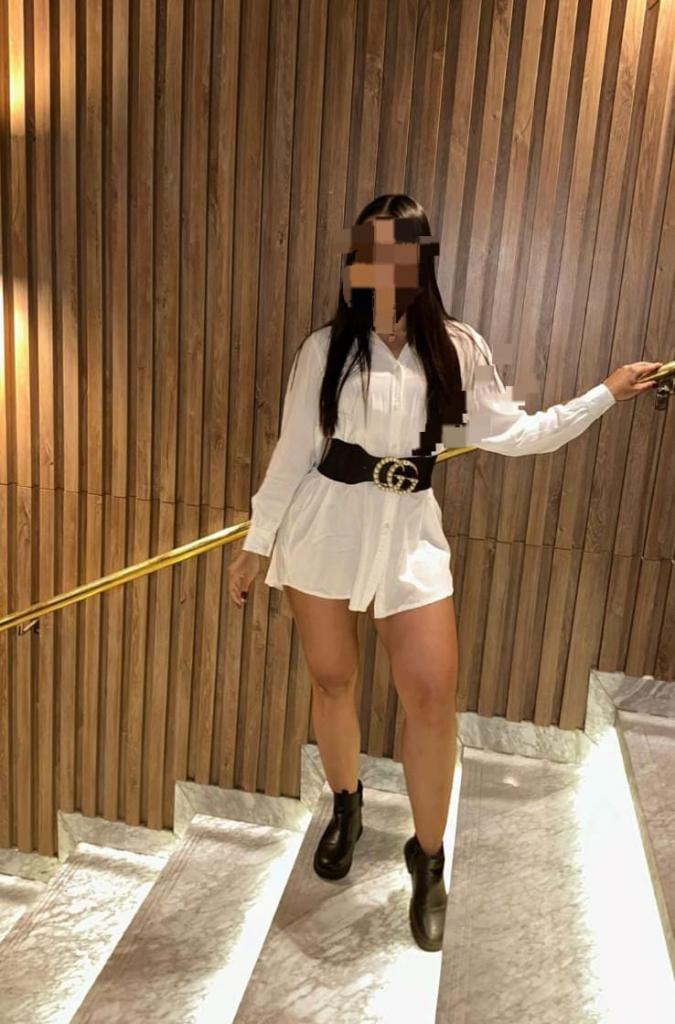 Chica busca chico en Cádiz: 