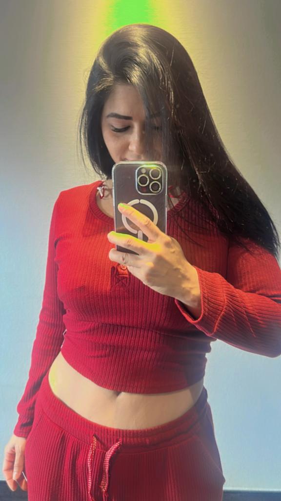 672279107: Chica busca chico en Pontevedra