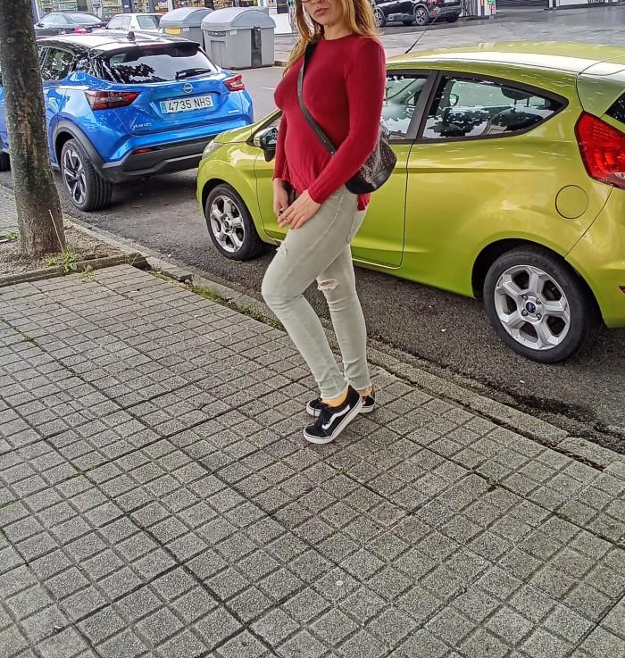 Chica busca chico en La Coruña: 