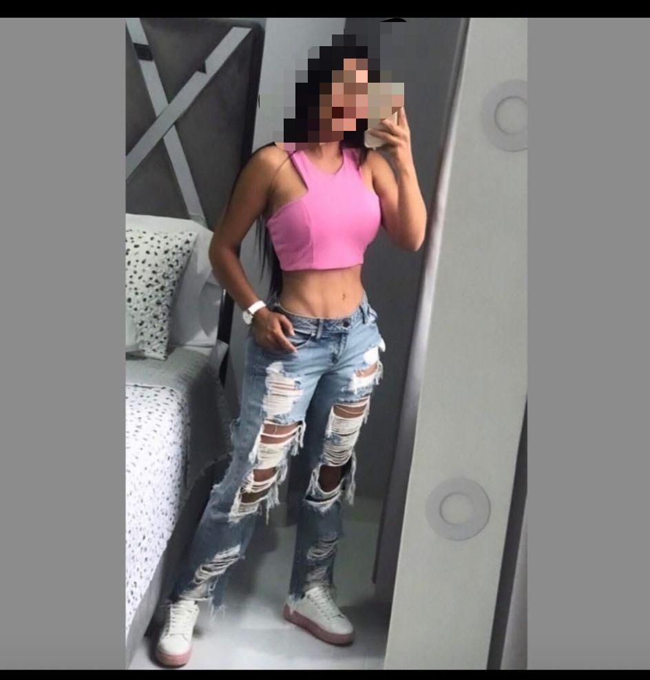 Chica busca chico en Granada: 