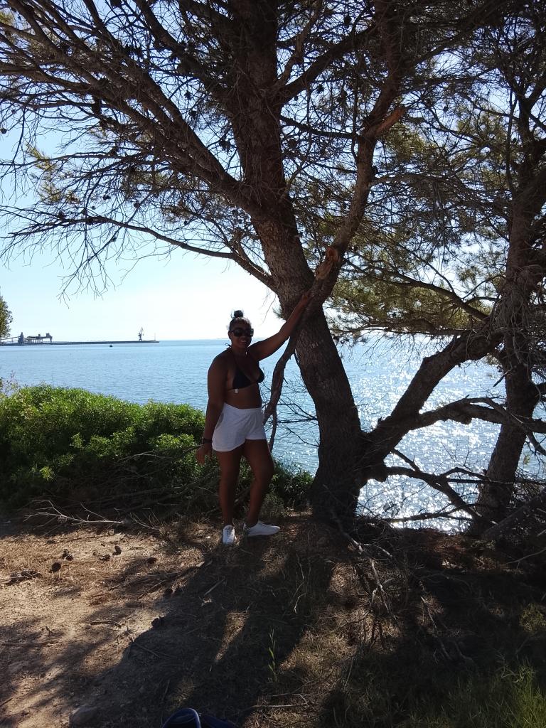 Chica busca chico en Tarragona: Chica busca chico