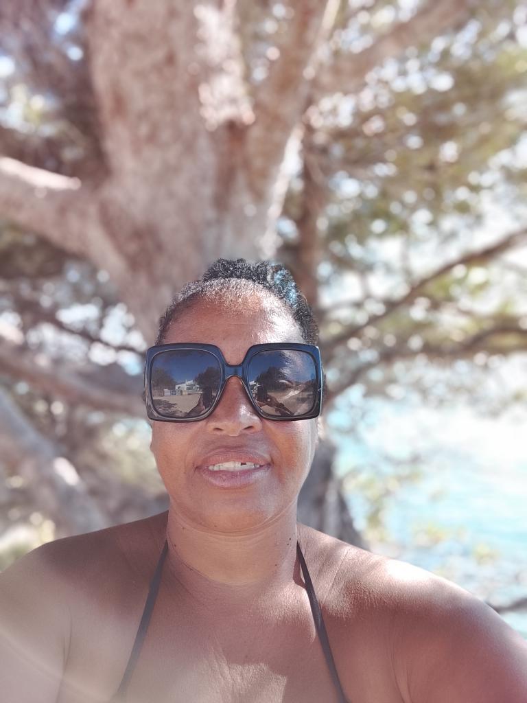 612420971: Chica busca chico en Tarragona