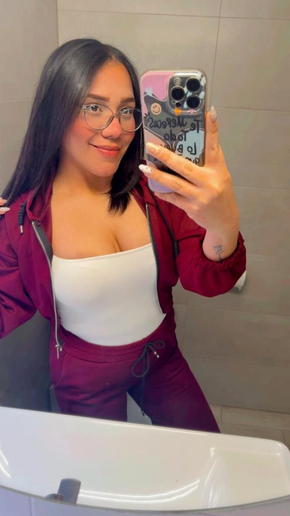 614977806: Chica busca chico en Zaragoza