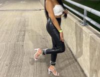 604367715: Chica busca chico en Málaga