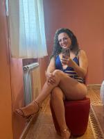 643138468: Chica busca chico en Madrid
