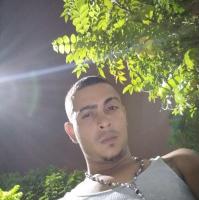 642911354: Chico busca chica en Las Palmas