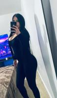 672852626: Chica busca chico en Barcelona
