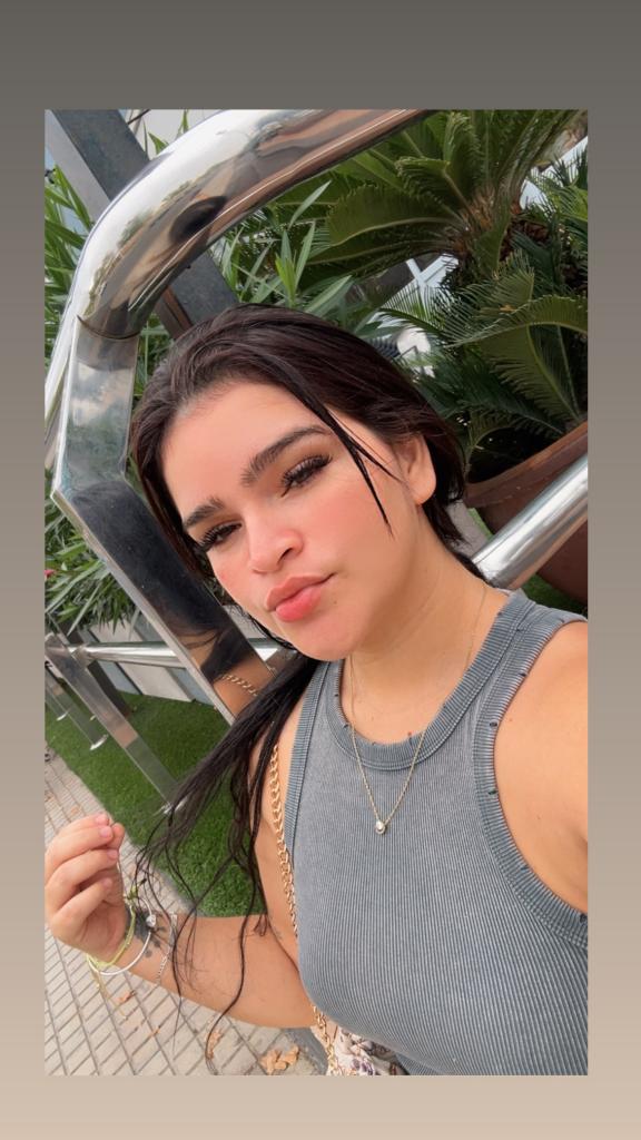 627259880: Chica busca chico en Murcia