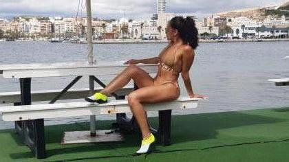 Chica busca chico en Alicante: 