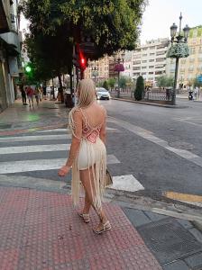 Chica busca chico en Granada: 