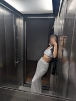 674240574: Chica busca chico en Ibiza