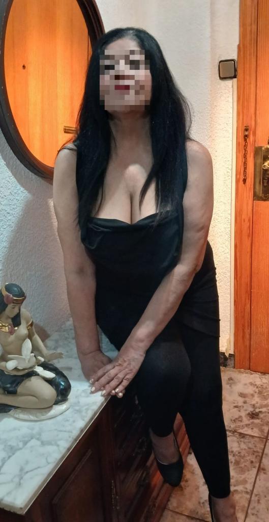 Chica busca chico en Valencia: Chica busca chico