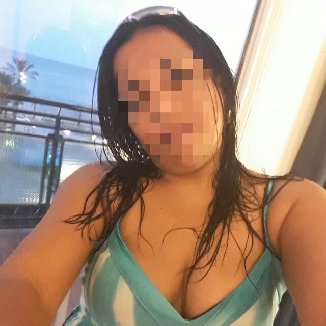 Chica busca chico en Granada: 