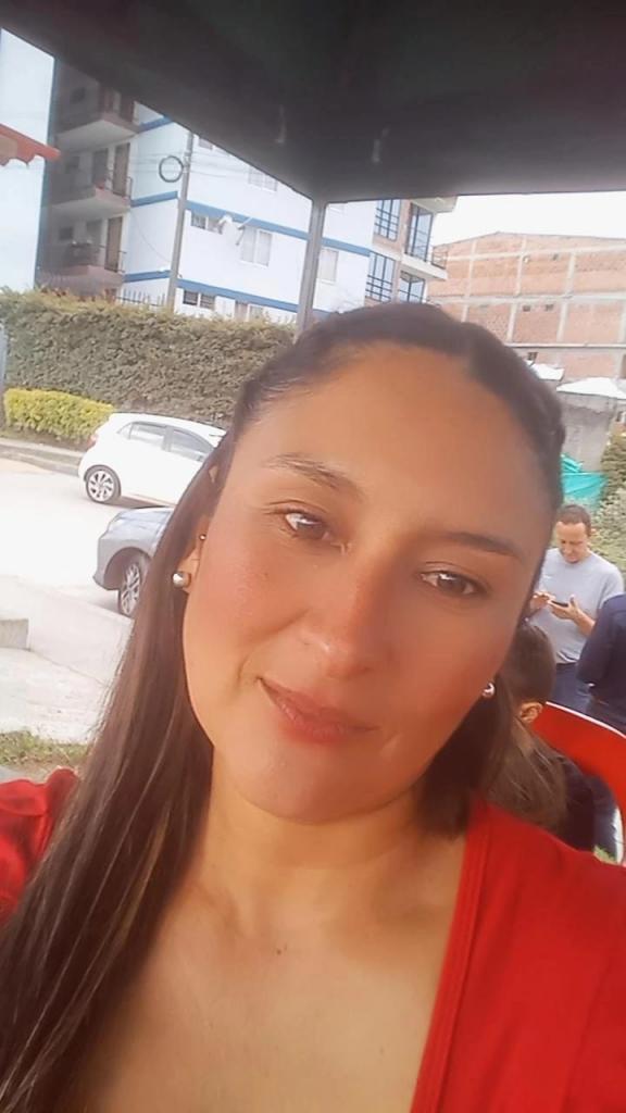 Chica busca chico en Granada: 