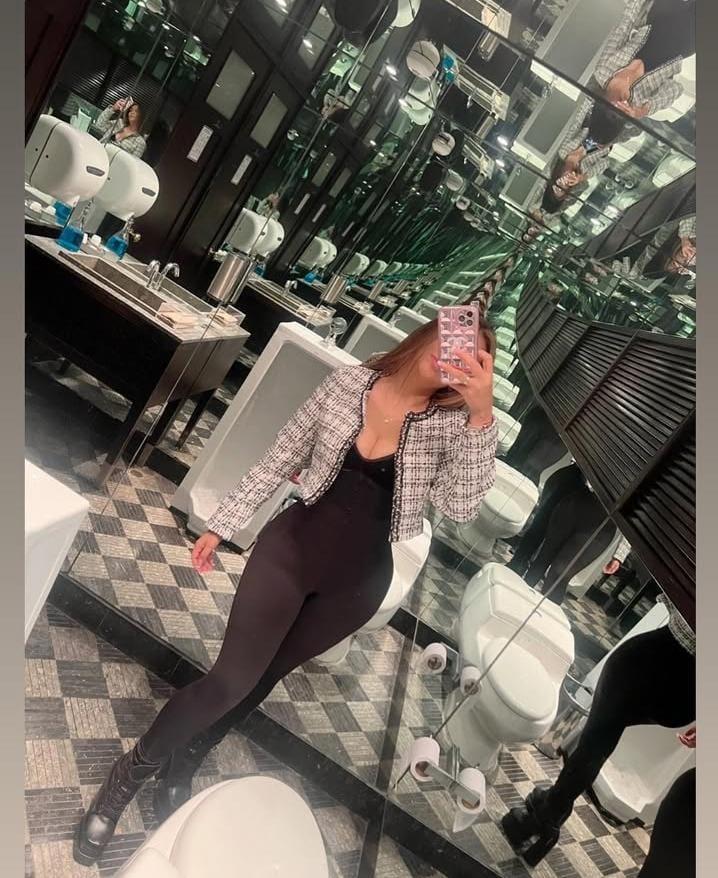 603306221: Chica busca chico en Málaga